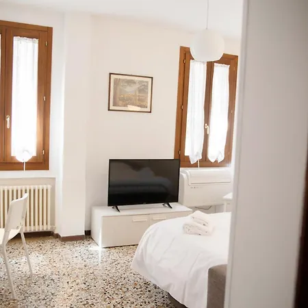 Ca Riolfo By Venicevillas, Rialto Apartament Wenecja