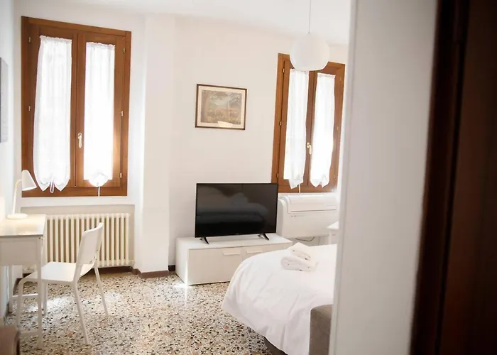 Ca Riolfo By Venicevillas, Rialto * Βενετία